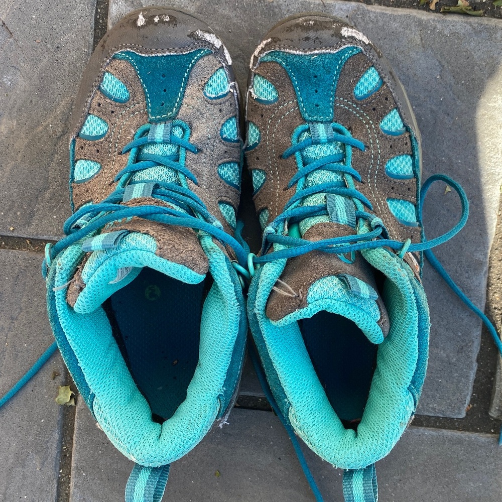 Boy’s Merrell Kids Shoe (Grey/Turquiose)